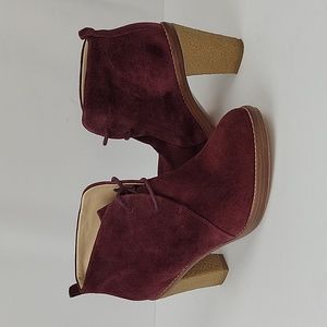 KORS by Michael Kors Heeled Suede Ankle Boot Plum Size 8